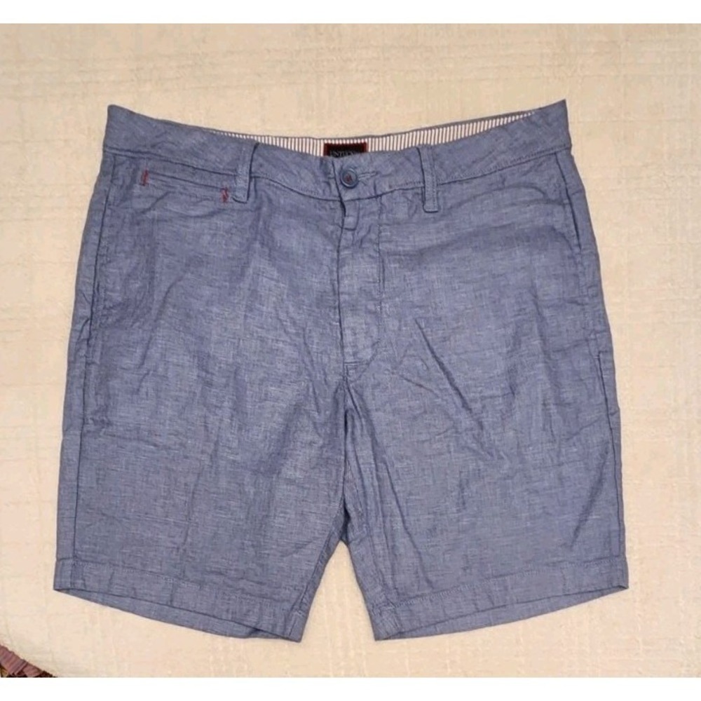 UNTUCKit Traveler Short Heather Blue Size‎ 34 EUC (8.5" inseam)